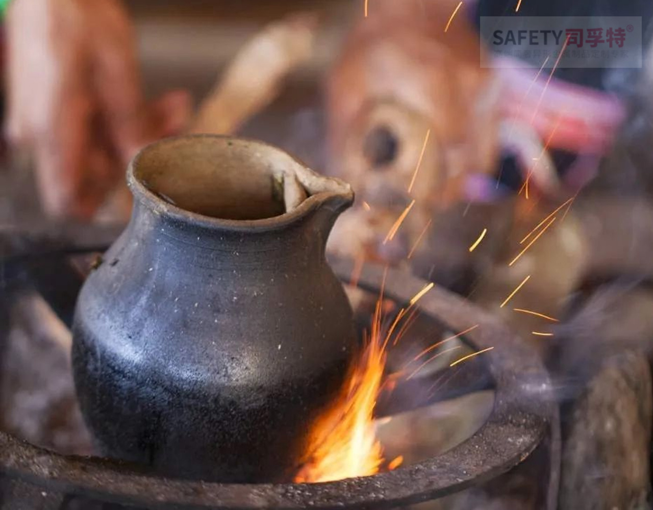 火塘烤茶（圍爐煮茶）文化：人間煙火，歲月靜好 (圖3)